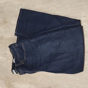 Womens Wonderly jeans.